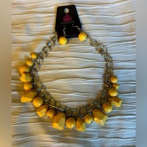 New-Yellow necklace and earrings set.